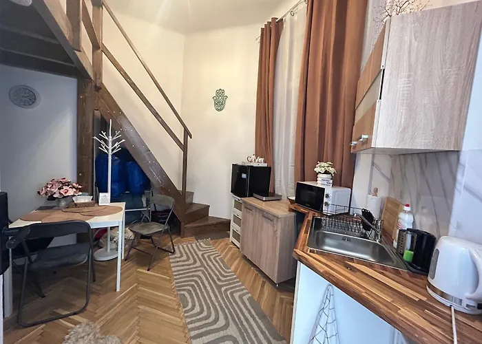 Crystalhome